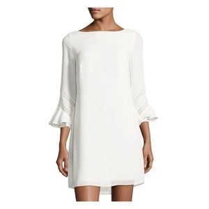 Laundry by Shelli Segal bell sleeve chiffon NWT